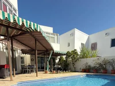 villa in Al Mouj - 4