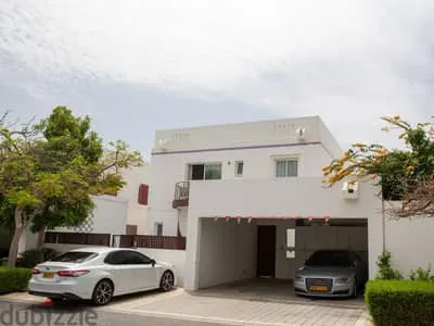 villa in Al Mouj