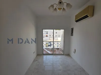 townhouse in Madinat Sultan Qaboos - 4