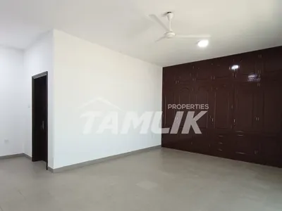 townhouse in Madinat Sultan Qaboos - 2